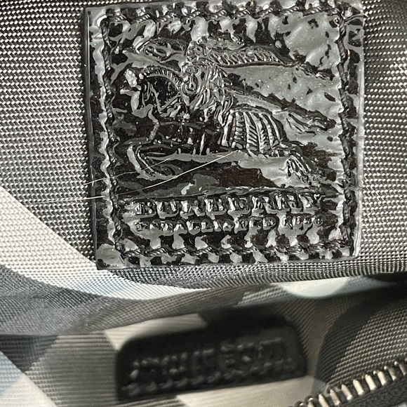 Burberry black patent over the shoulder small bag. - Picture 2 of 5